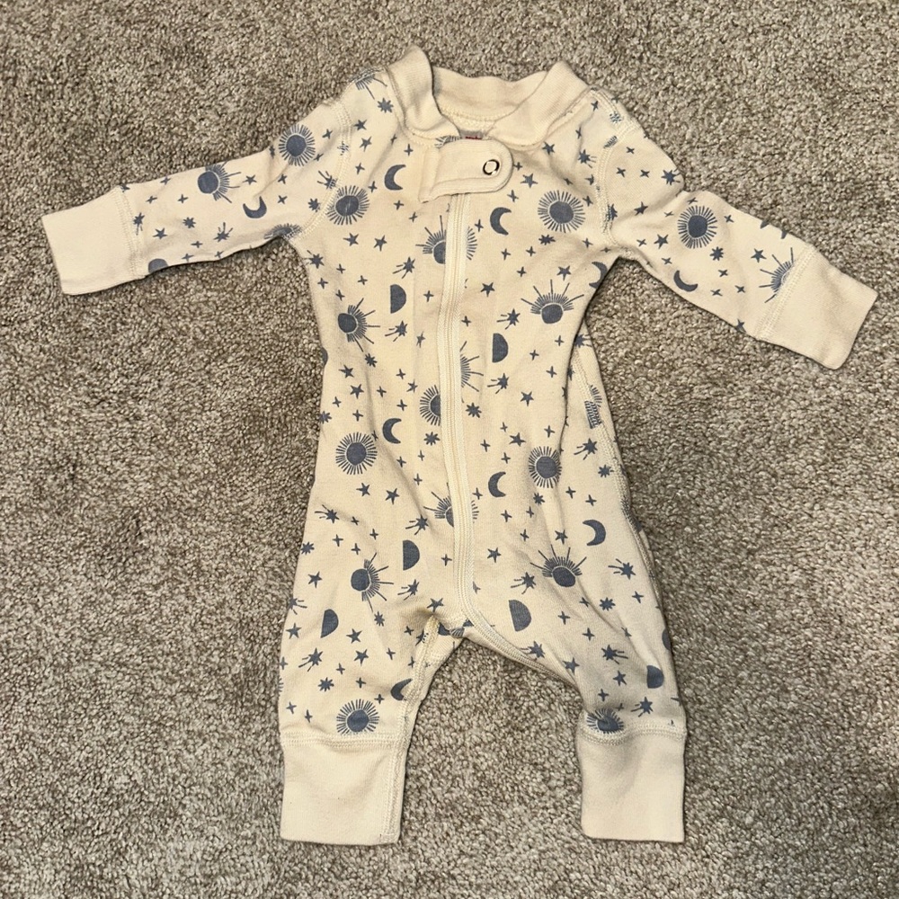 Hanna Anderson Newborn Zip Sleeper